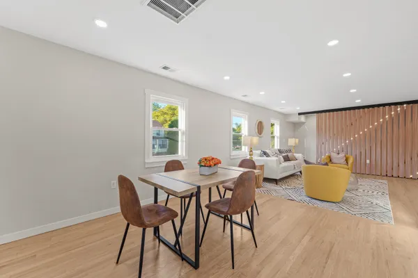 $4,600 | 312 Garfield Avenue, Unit 2, Jersey City, NJ 07305