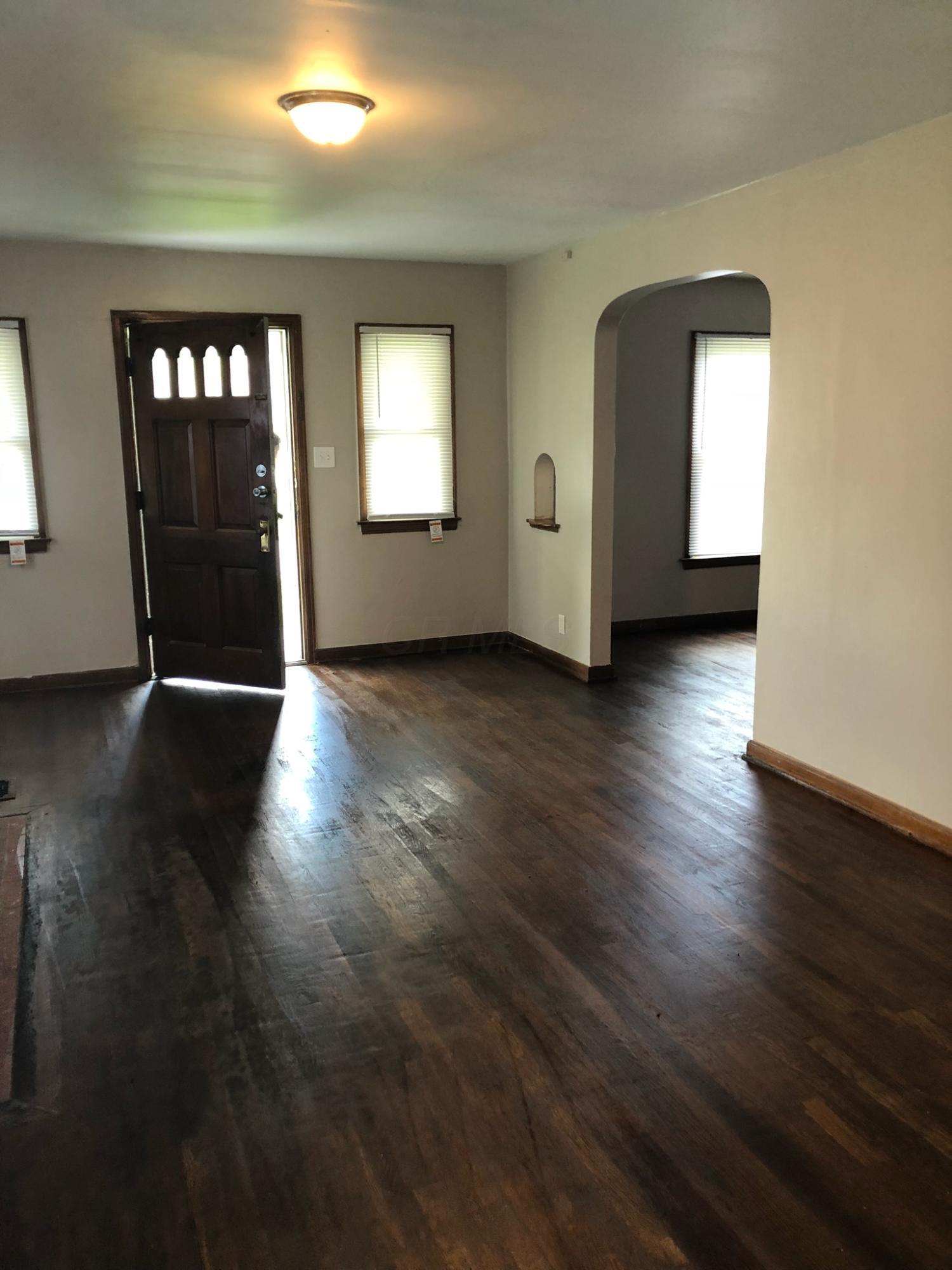 1213 Berkeley Road Columbus, OH 43206 - Photo 10 of 13 IMG_2906