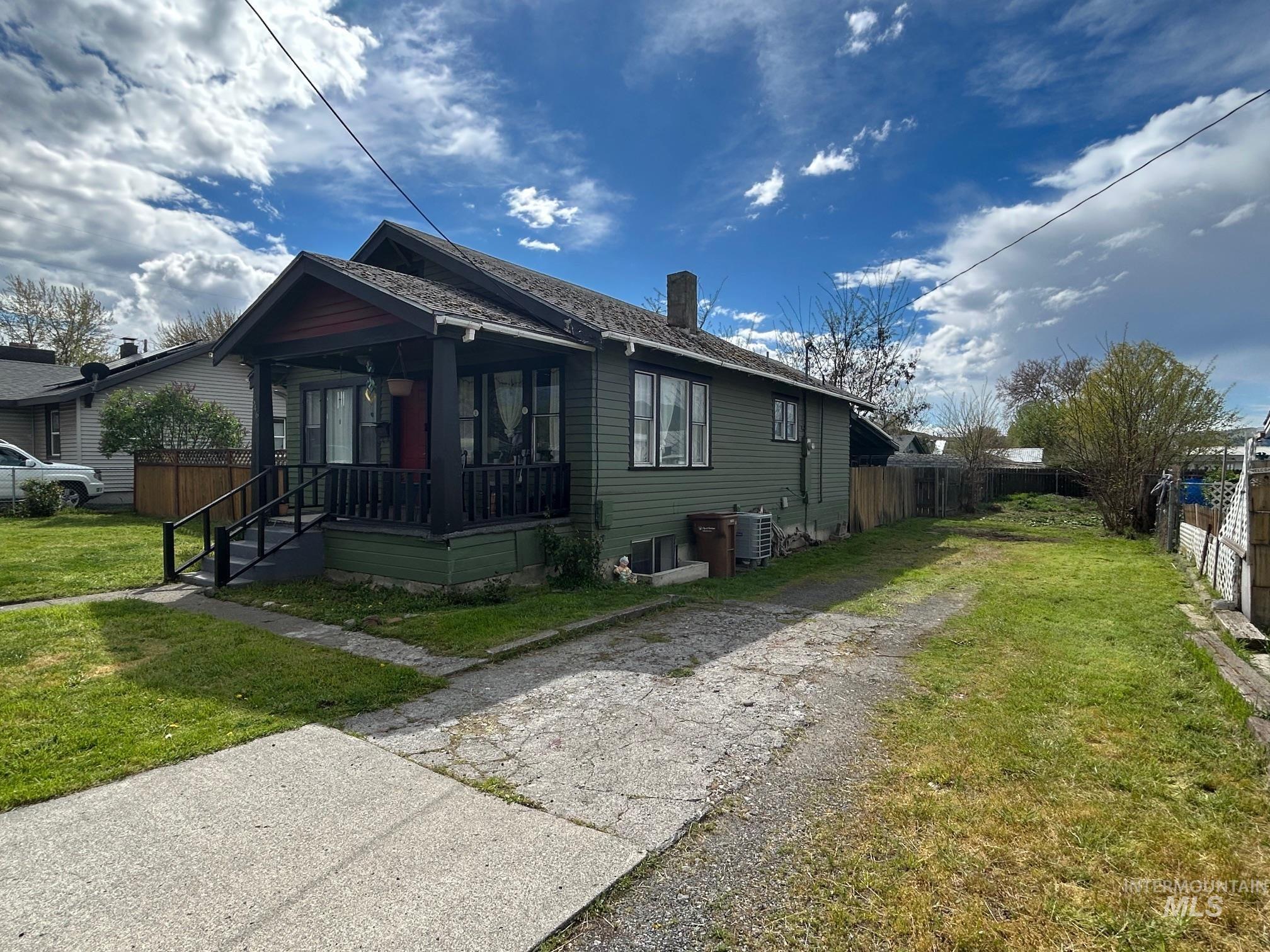 646 13th Street Clarkston, WA 99403 - Photo 3 of 29