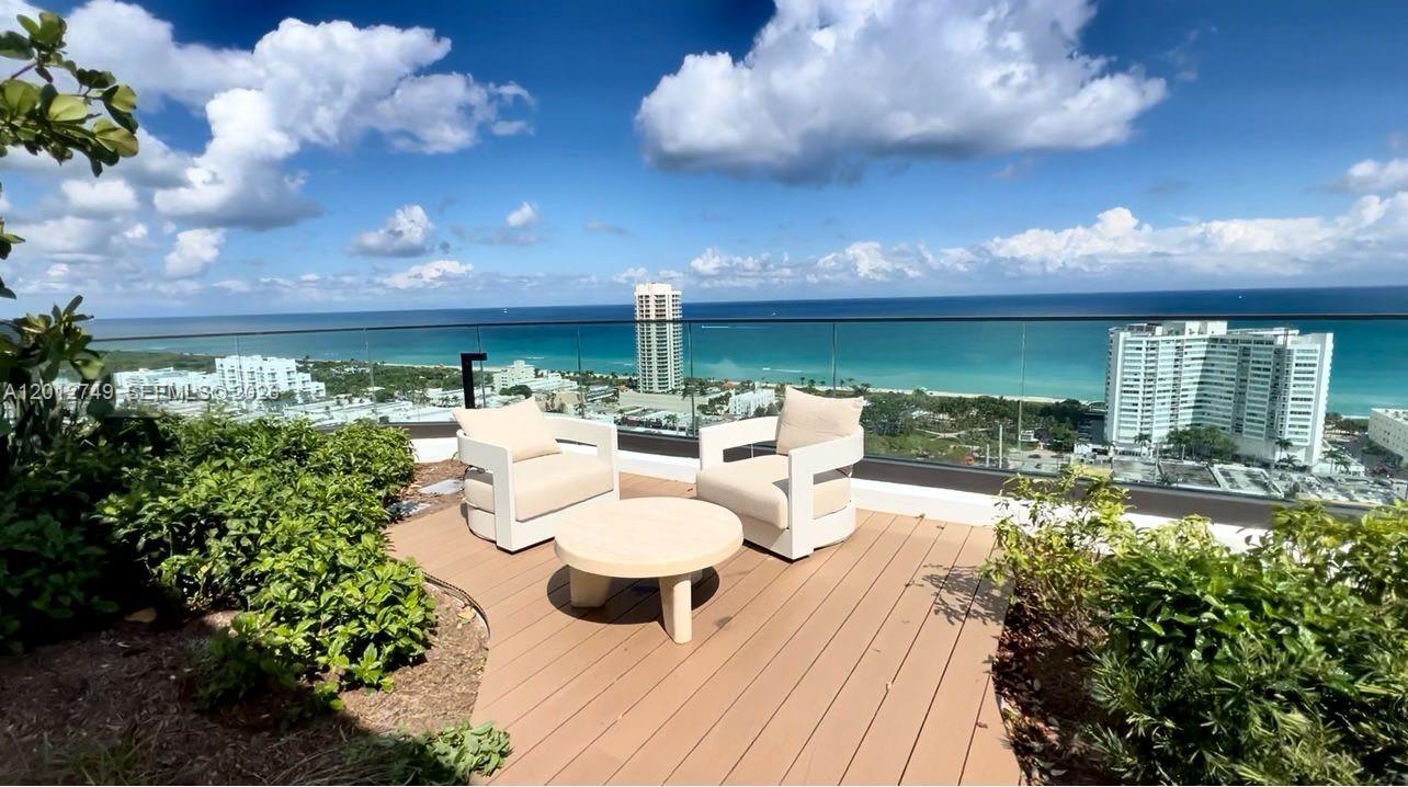 580 72nd Street, Unit 1111 Miami Beach, FL 33141 - Photo 1 of 22
