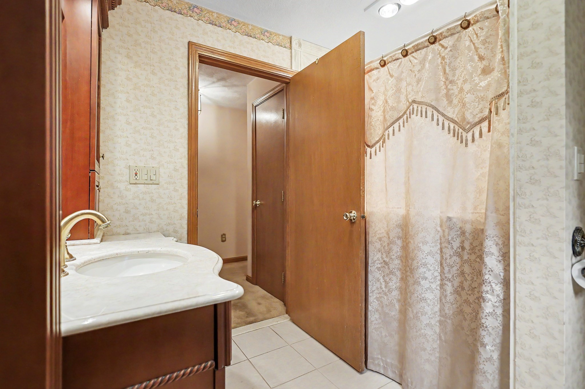 6 Partridge Road Methuen, MA 01844 - Photo 21 of 40 Gallery Image 21