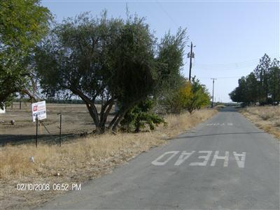 22572 Muscat Avenue Reedley, CA 93654 - Photo 9 of 11 Gallery Image 9