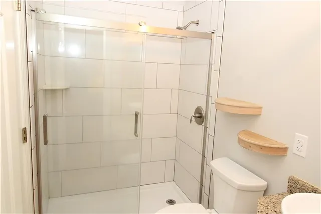 $459,000 | 114 Myrtlewood Drive, Pineville, LA 71360