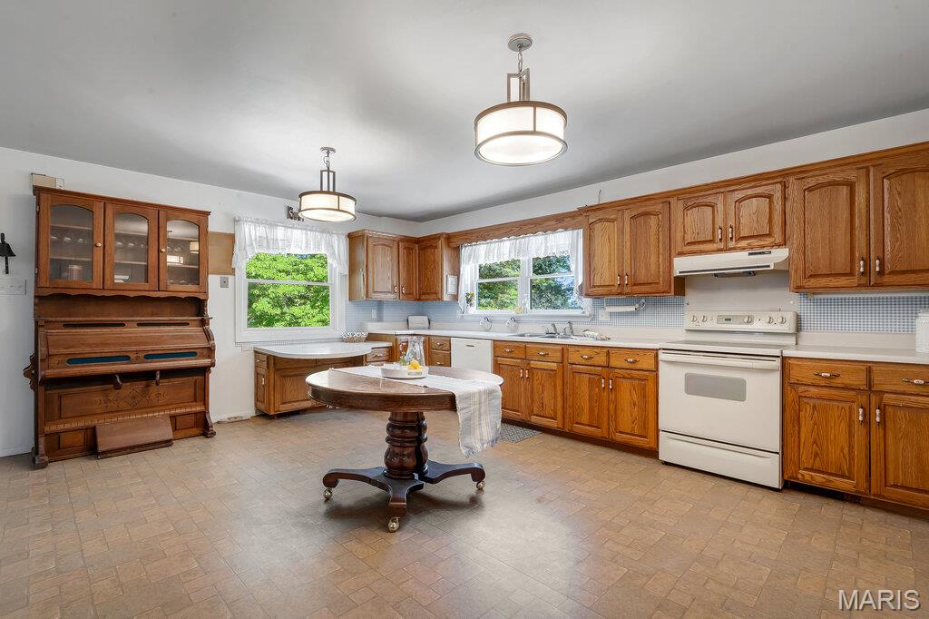 2099 Thunder Bluff Road St. Clair, MO 63077 - Photo 4 of 59