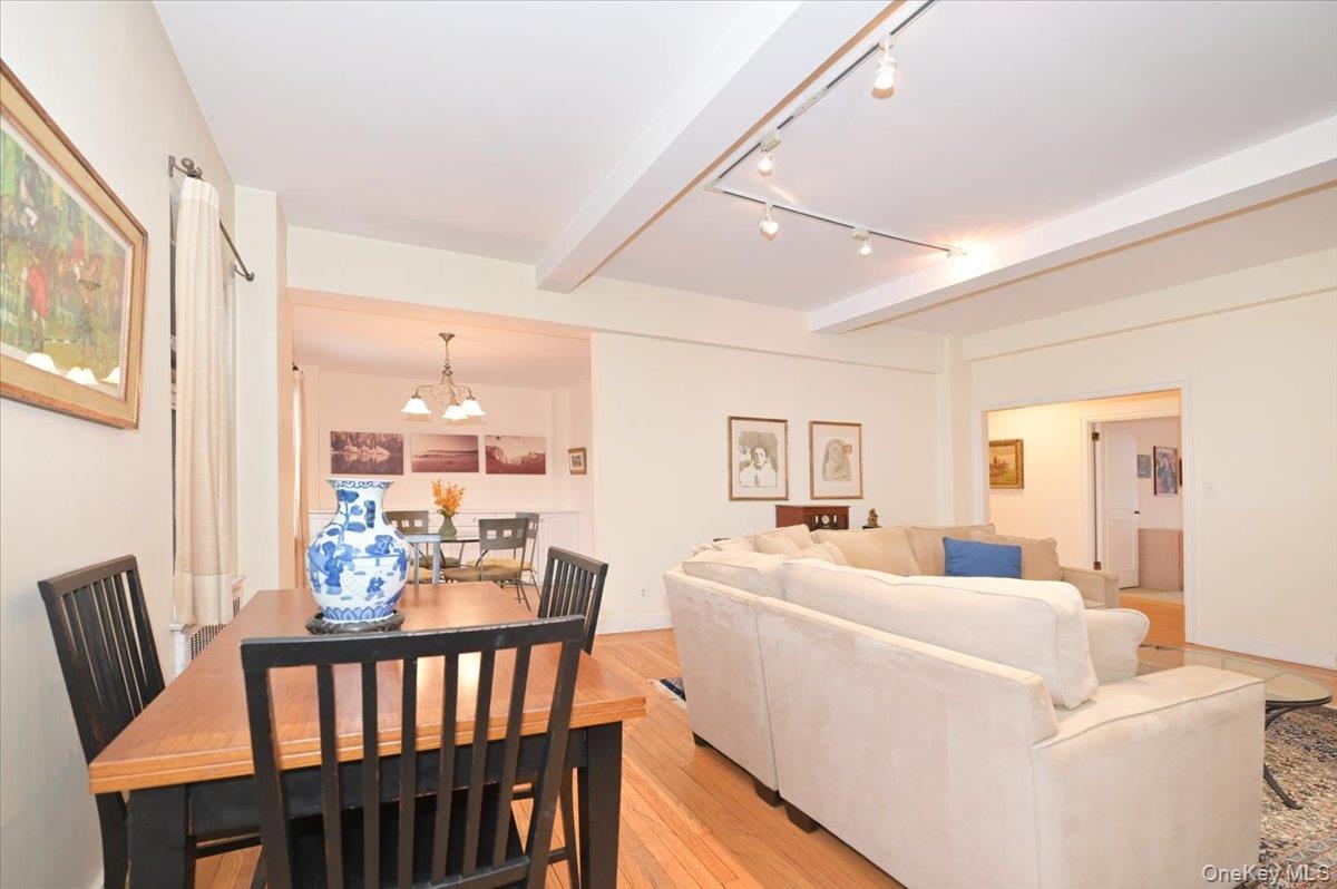 160 Middle Neck Road, Unit 2G Great Neck, NY 11021 - Photo 17 of 41 Living into Dining Area