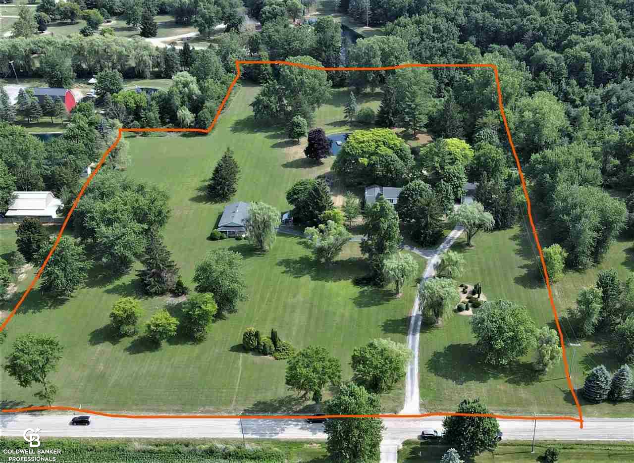 21640 30 Mile Road Ray, MI 48096 - Photo 4 of 60 50016661-3.JPG