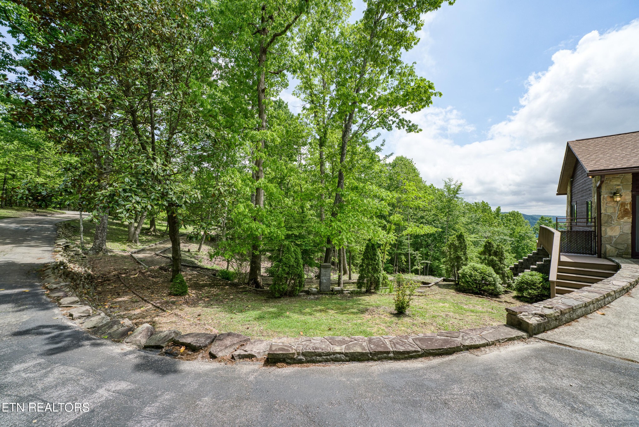 1540 East Overlook Road Monterey, TN 38574 - Photo 9 of 56 Gallery Image 9