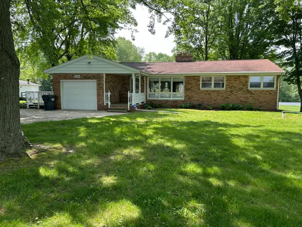 $224,900 | 6744 Ryno Road, Coloma, MI 49038