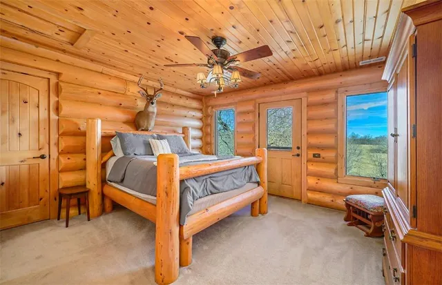 $1,950,000 | 34088 West 160th Street, Rayville, MO 64084