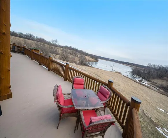 $1,950,000 | 34088 West 160th Street, Rayville, MO 64084