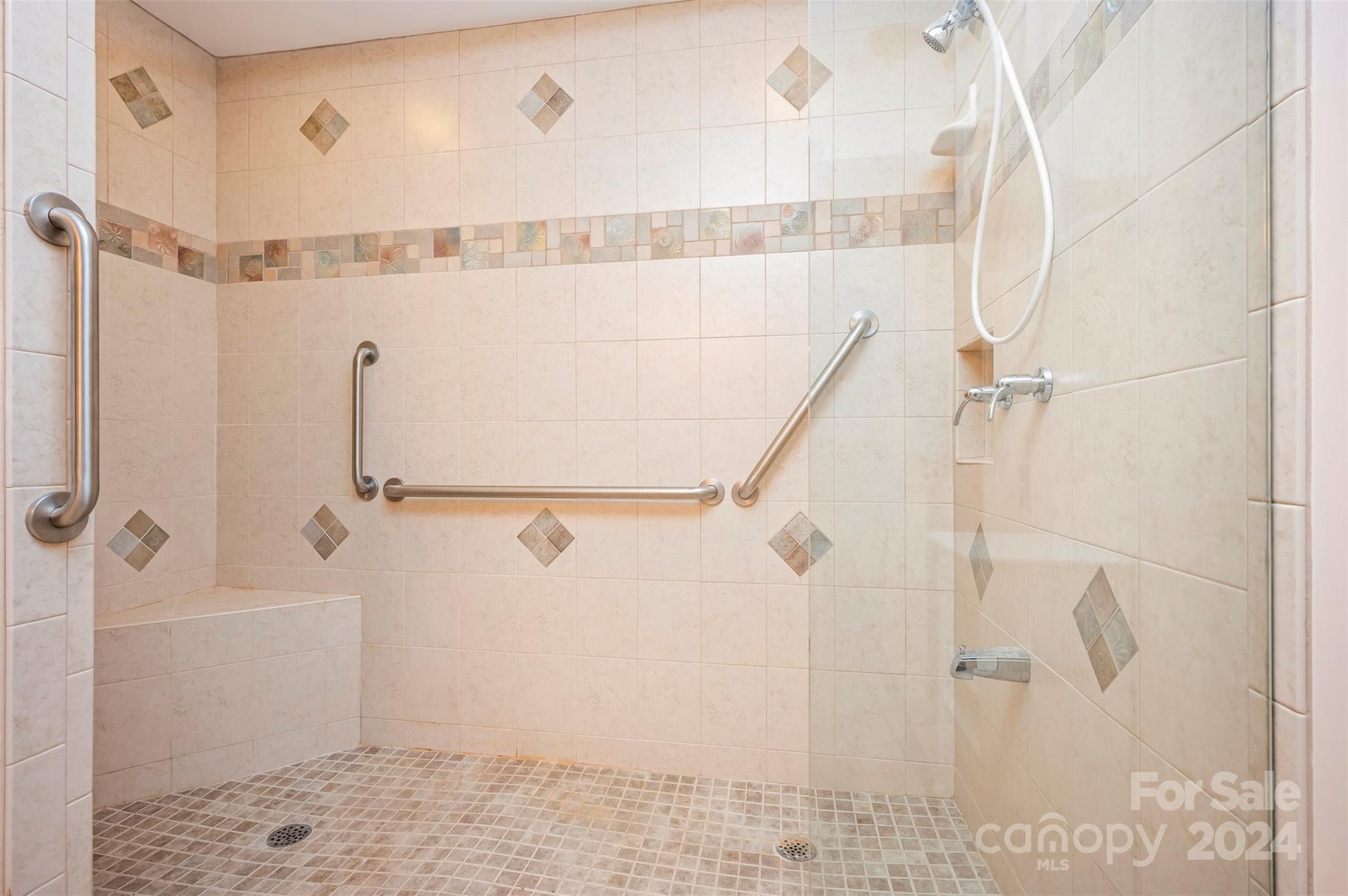 114 Rambo Court Lake Lure, NC 28746 - Photo 21 of 43 Gallery Image 21