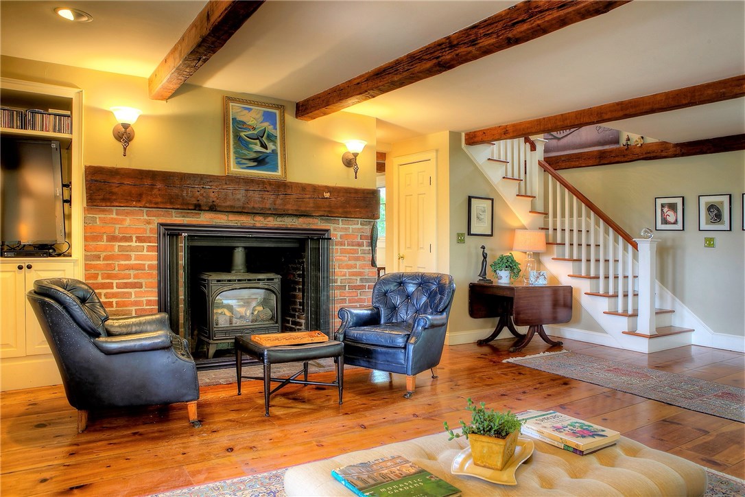 3921 Main Road Tiverton, RI 02878 - Photo 6 of 30 Gallery Image 6