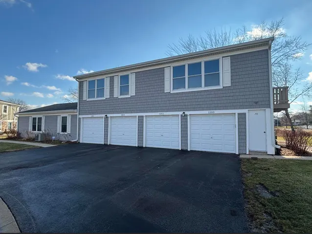 $269,900 | 1100 Boston Harbor, Unit 1100, Schaumburg, IL 60193