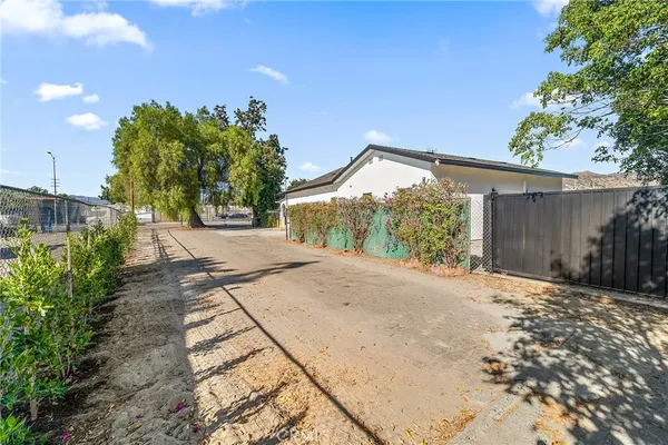 $3,850 | 10730 Strathern Street, Sun Valley, CA 91352