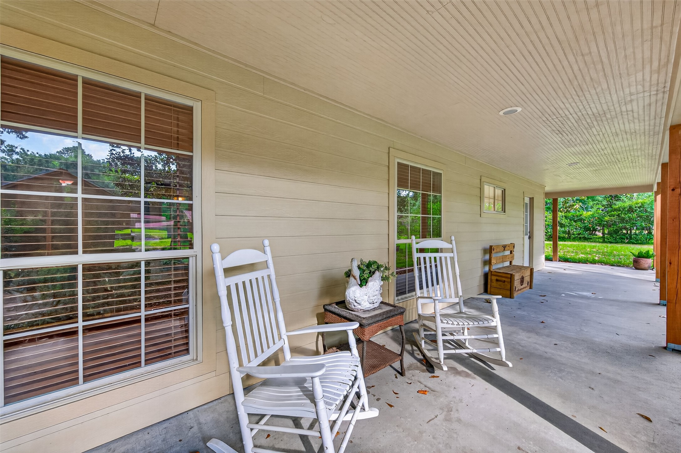13996 Kidd Road Conroe, TX 77302 - Photo 4 of 46 Gallery Image 4