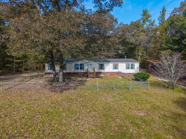 $150,000 | 205 O C 2183, North, SC 29112