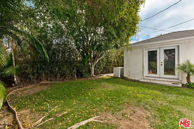 $2,275,000 | 7404 Kentwood Avenue, Los Angeles, CA 90045