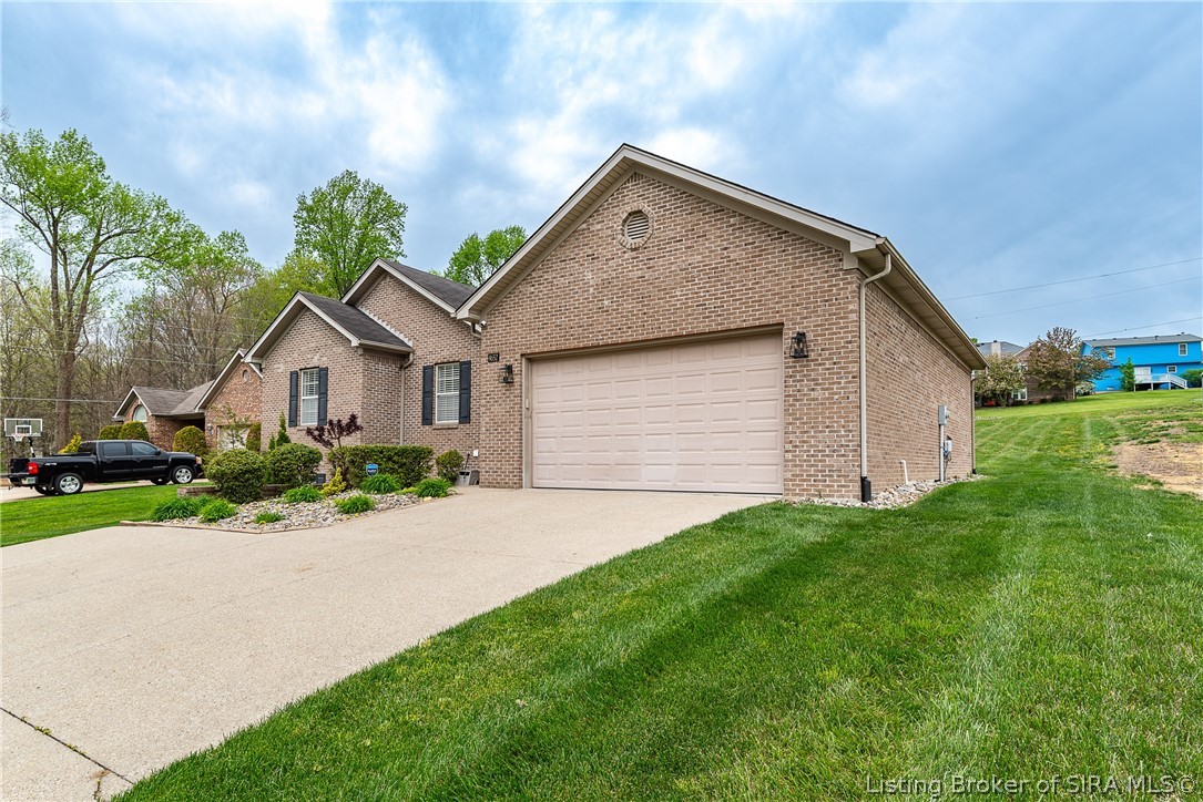 4652 Brush College Road Floyds Knobs, IN 47119 - Photo 32 of 41