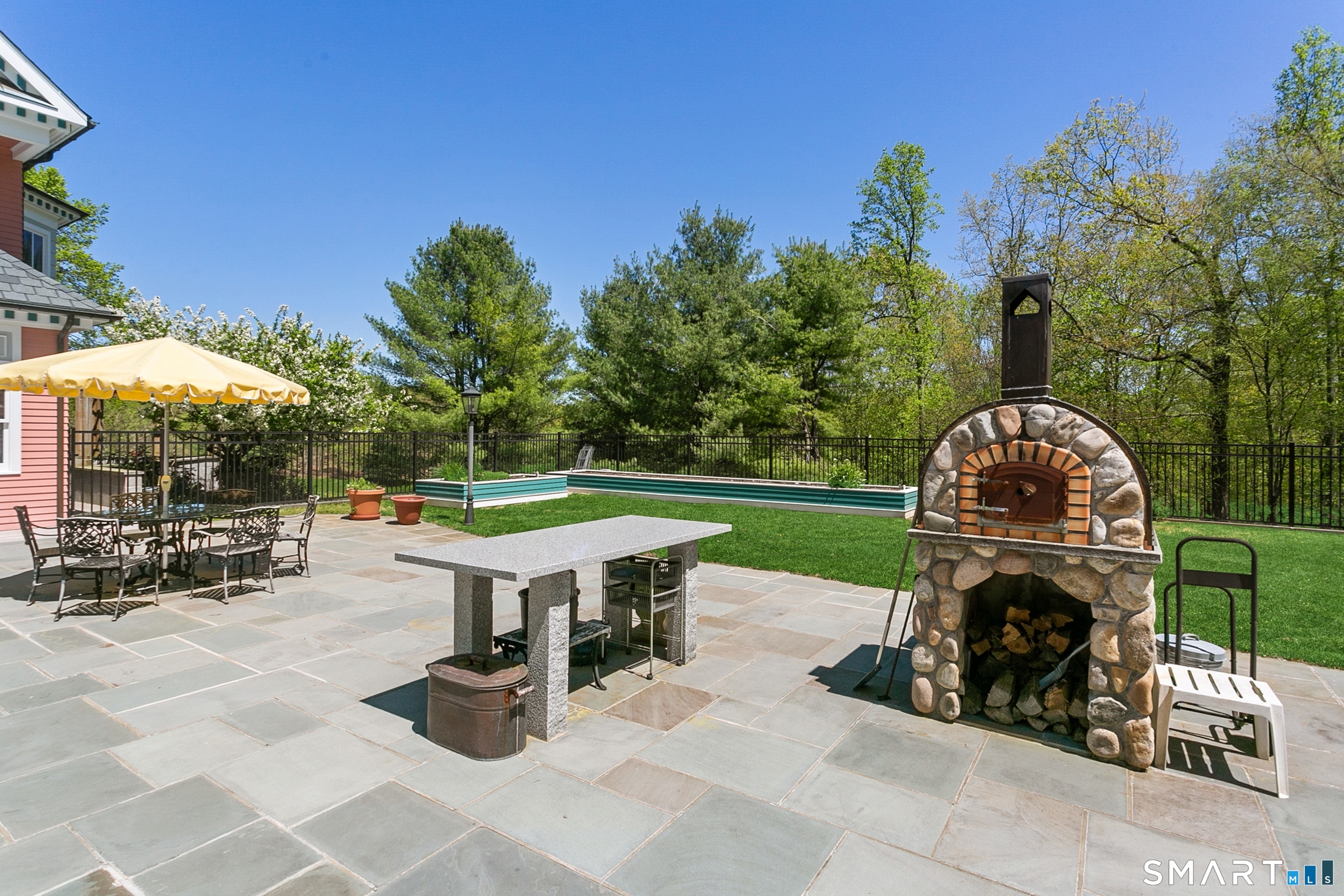 143 Dorman Road Oxford, CT 06478 - Photo 33 of 40