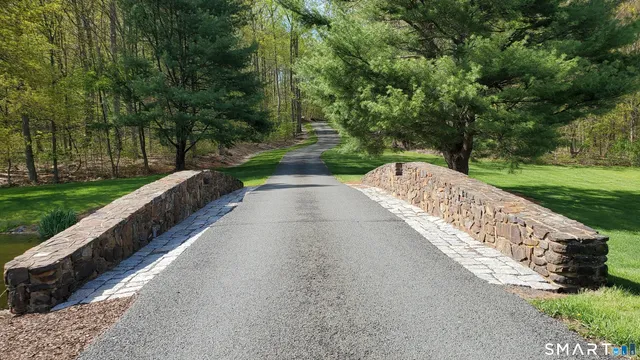 $1,650,000 | 143 Dorman Road, Oxford, CT 06478