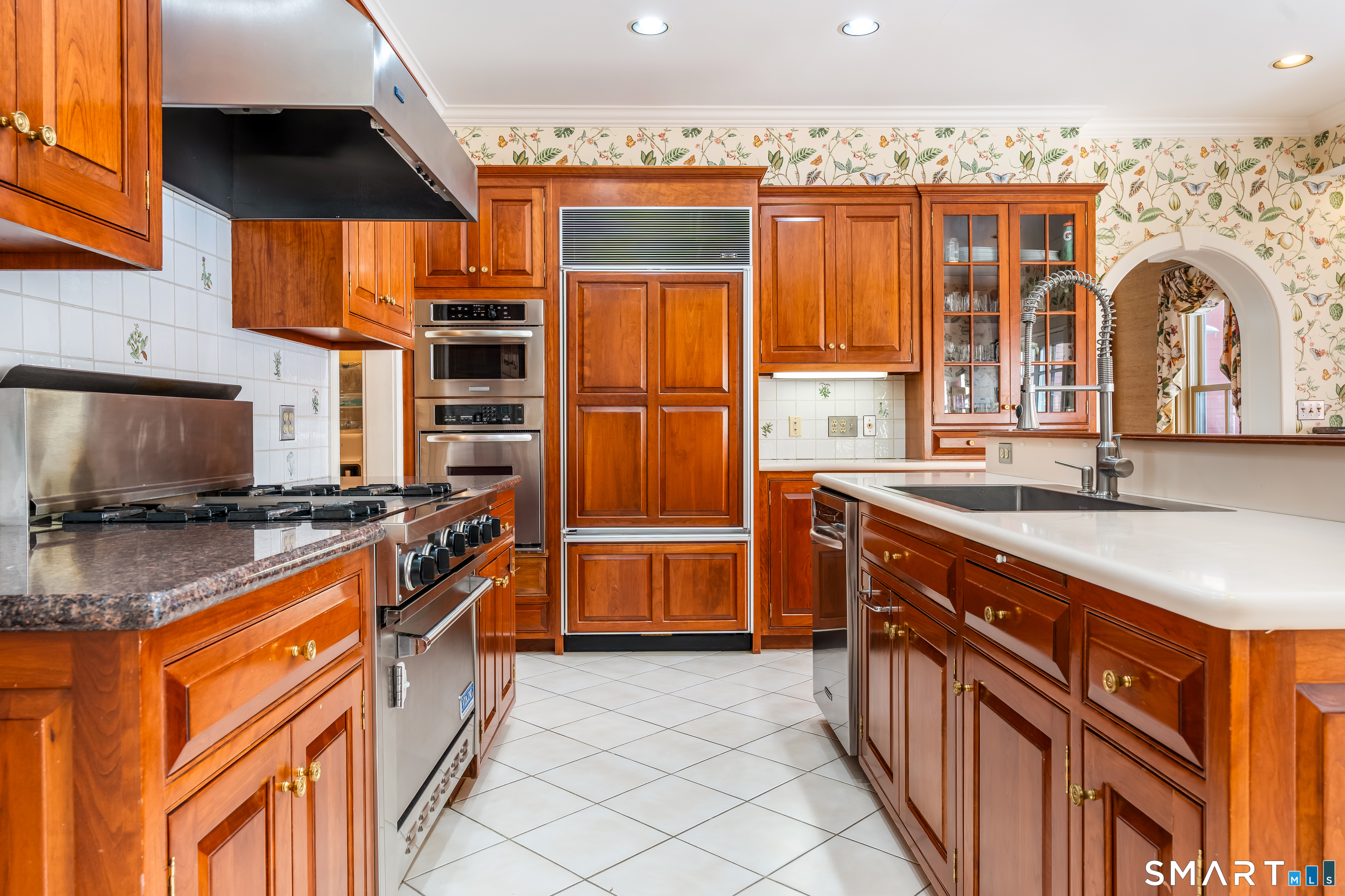 143 Dorman Road Oxford, CT 06478 - Photo 8 of 40