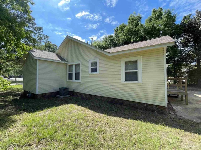 $223,900 | 907 North 57th Avenue, Unit 907, Pensacola, FL 32506