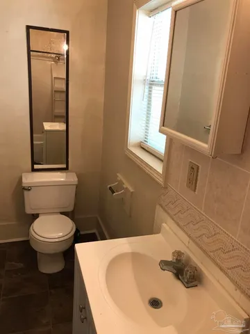 $223,900 | 907 North 57th Avenue, Unit 907, Pensacola, FL 32506