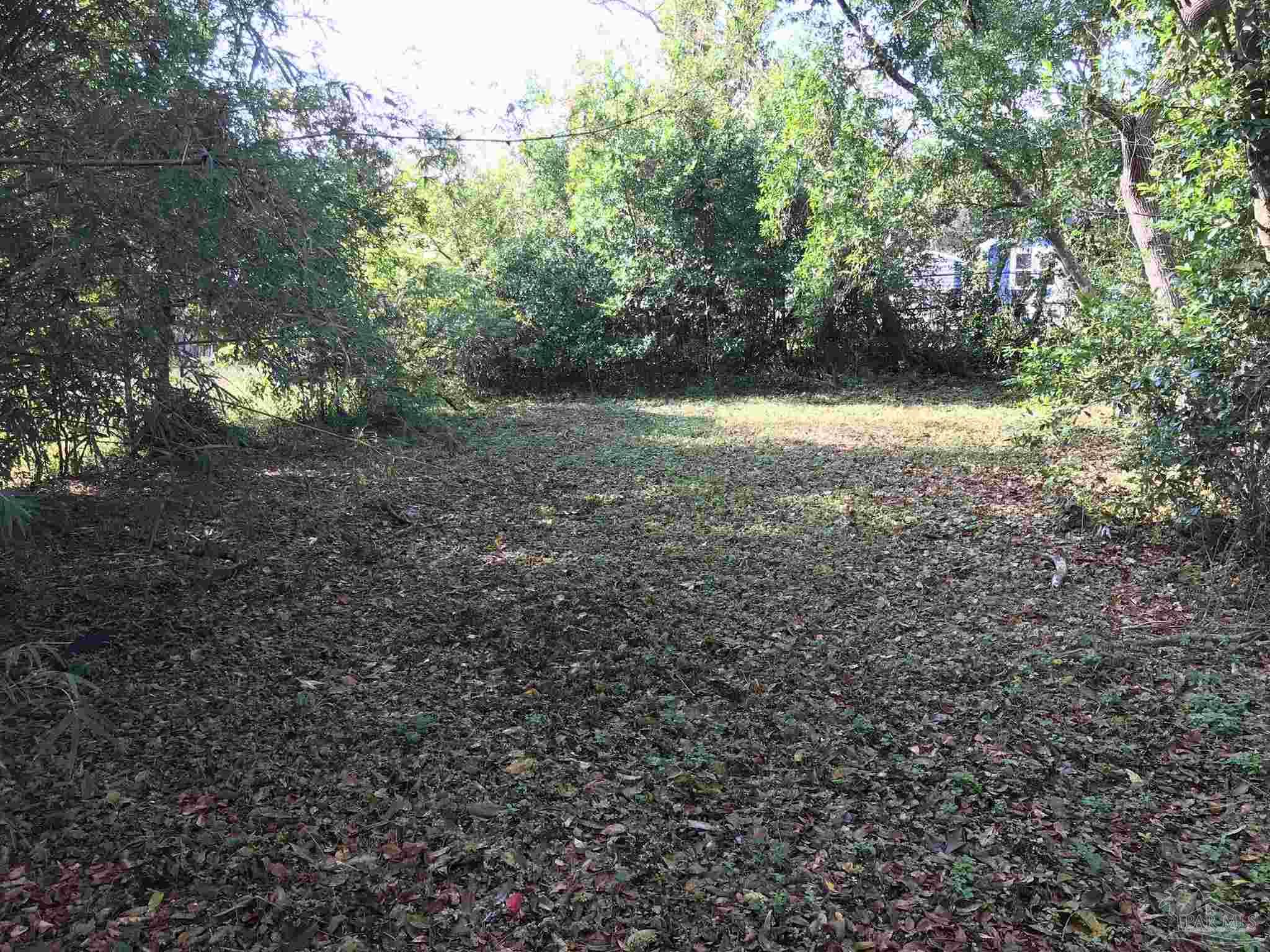 907 North 57th Avenue, Unit 907 Pensacola, FL 32506 - Photo 33 of 34