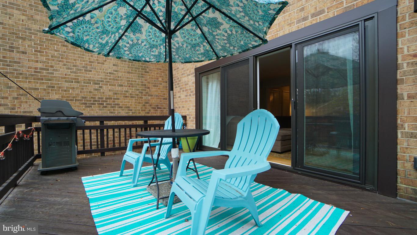 11036 Saffold Way Reston, VA 20190 - Photo 38 of 46 Deck