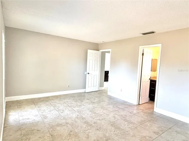 $2,198 | 606 Sandy Creek Drive, Brandon, FL 33511