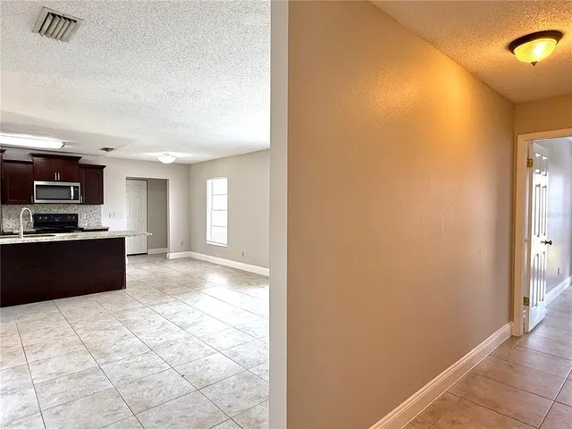 $2,198 | 606 Sandy Creek Drive, Brandon, FL 33511