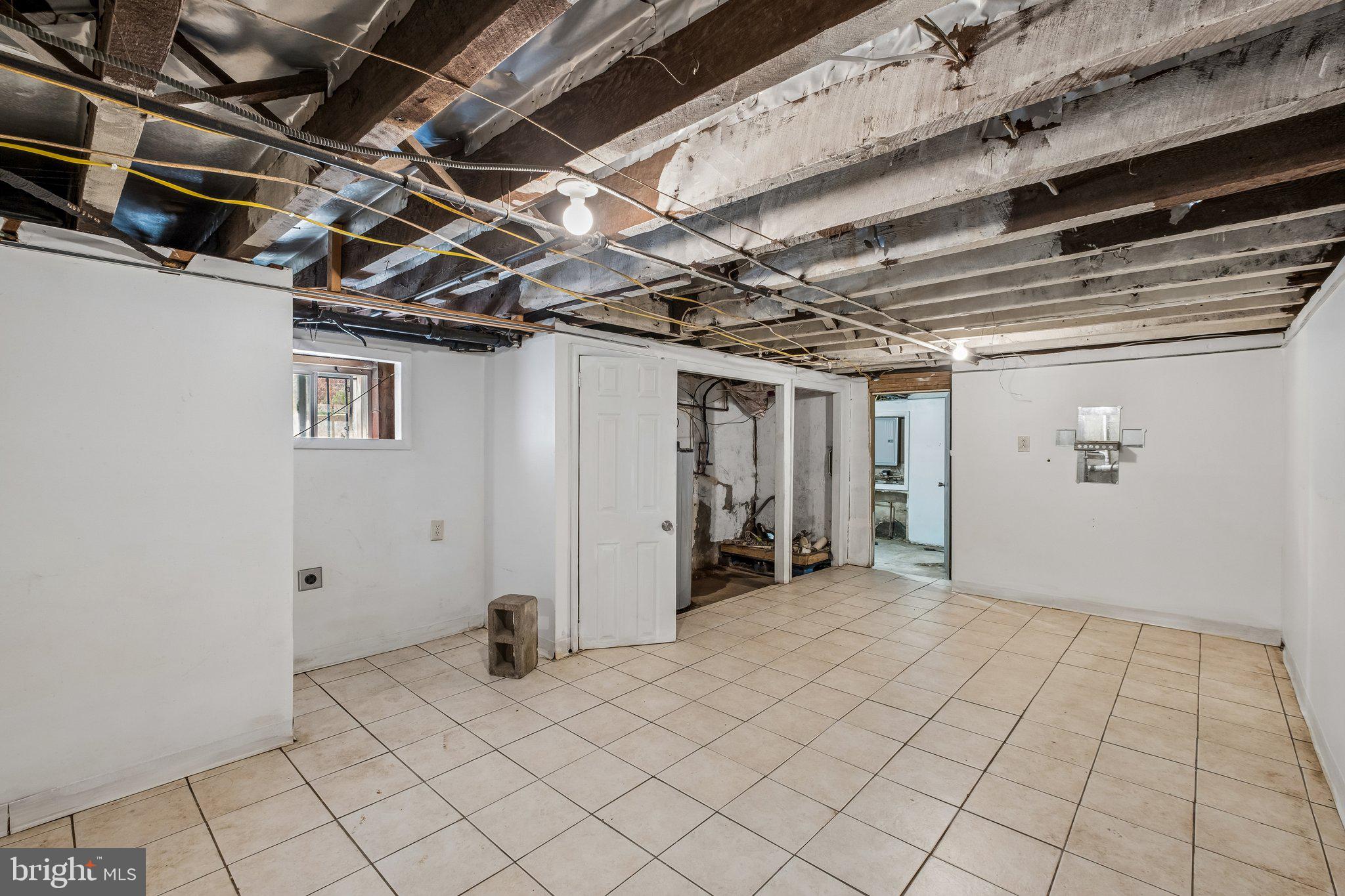 627 Walnut Street Darby, PA 19023 - Photo 29 of 42