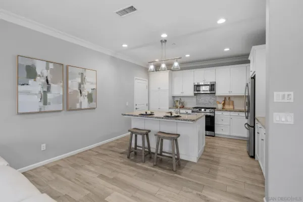 $1,800,000 | 13348 Camelia Way, San Diego, CA 92130