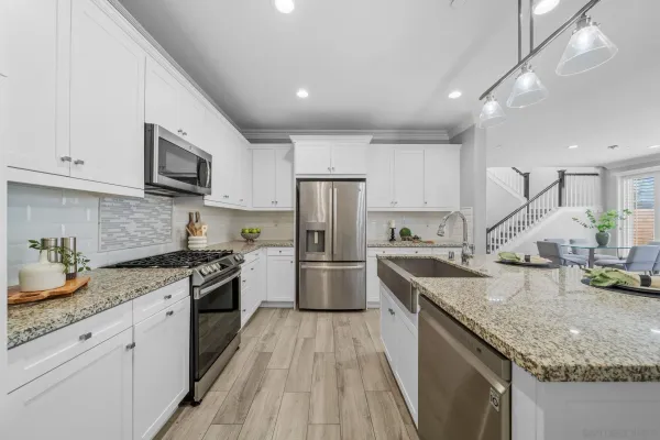 $1,800,000 | 13348 Camelia Way, San Diego, CA 92130