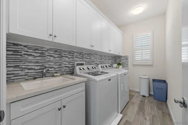 $1,800,000 | 13348 Camelia Way, San Diego, CA 92130