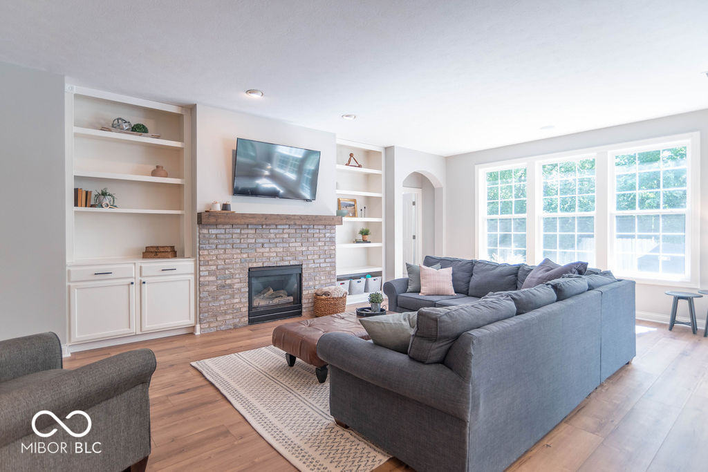5491 Ralfe Road Indianapolis, IN 46234 - Photo 4 of 37