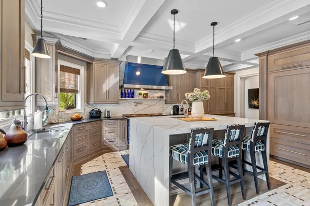 $5,900,000 | 3891 Windbrook Court, Tallahassee, FL 32312