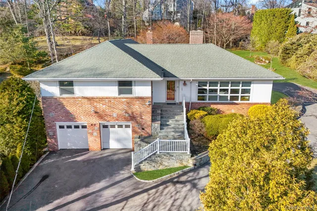 $1,395,000 | 60 Overhill Road, New Rochelle, NY 10804
