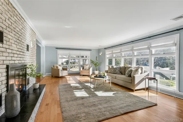 $1,395,000 | 60 Overhill Road, New Rochelle, NY 10804