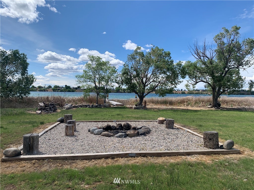 3426 Wild Goose Road Northeast Moses Lake, WA 98837 - Photo 5 of 8 Gallery Image 5