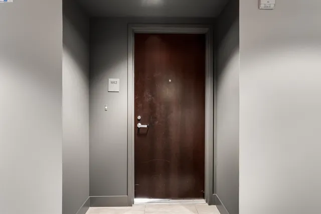 $600,000 | 222 Broadway, Unit 1012, Oakland, CA 94607