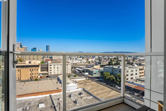$600,000 | 222 Broadway, Unit 1012, Oakland, CA 94607