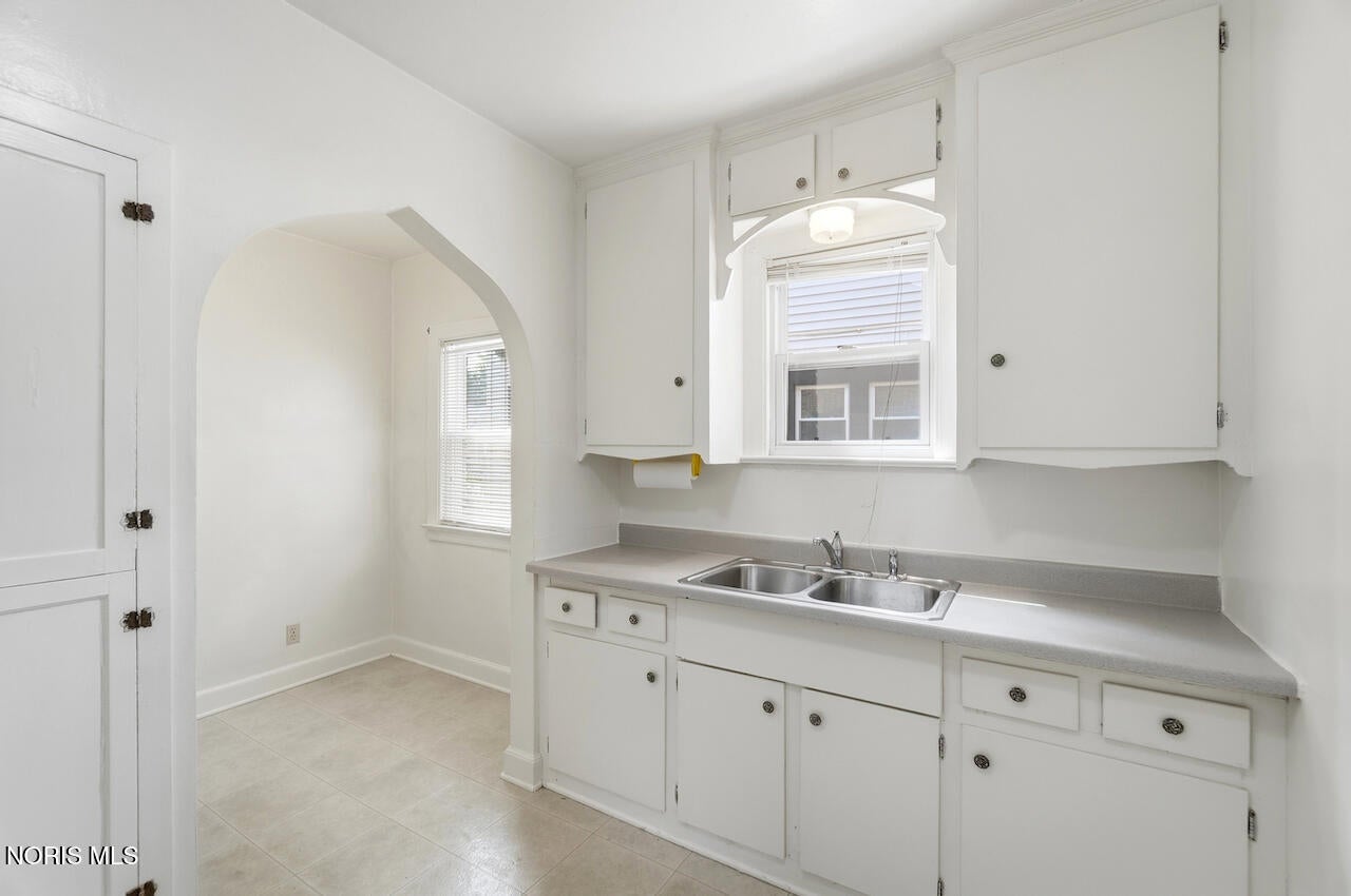 1917 Wyndhurst Road Toledo, OH 43607 - Photo 16 of 76 Gallery Image 16
