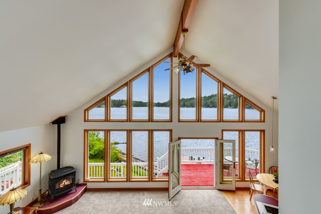 24009 South Lake Roesiger Road Snohomish, WA 98290 - Photo 4 of 25