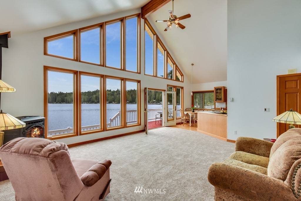 24009 South Lake Roesiger Road Snohomish, WA 98290 - Photo 6 of 25
