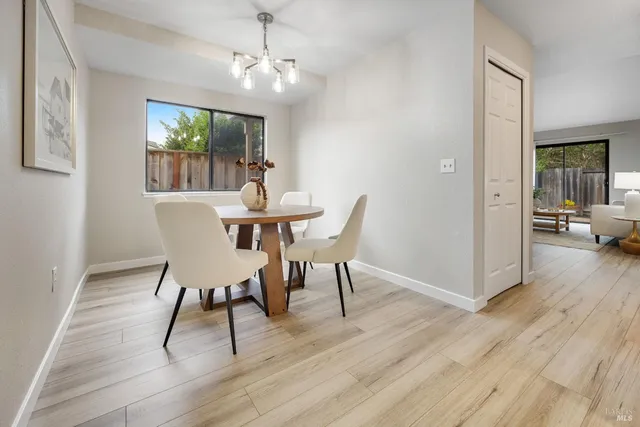 $579,000 | 5 Fargo Court, Rohnert Park, CA 94928