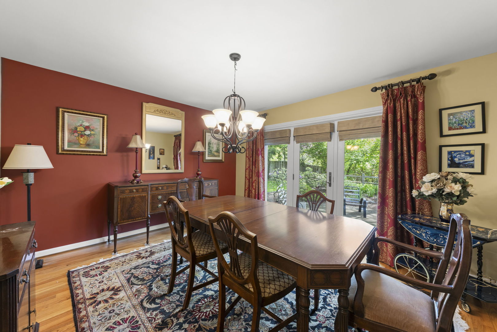 228 Pembroke Road Naperville, IL 60540 - Photo 14 of 41 Gallery Image 14