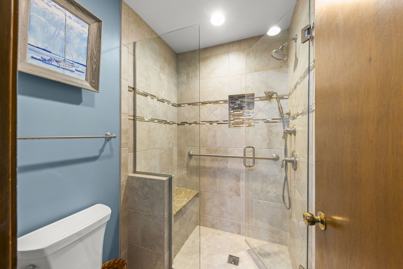228 Pembroke Road Naperville, IL 60540 - Photo 20 of 41 Gallery Image 20