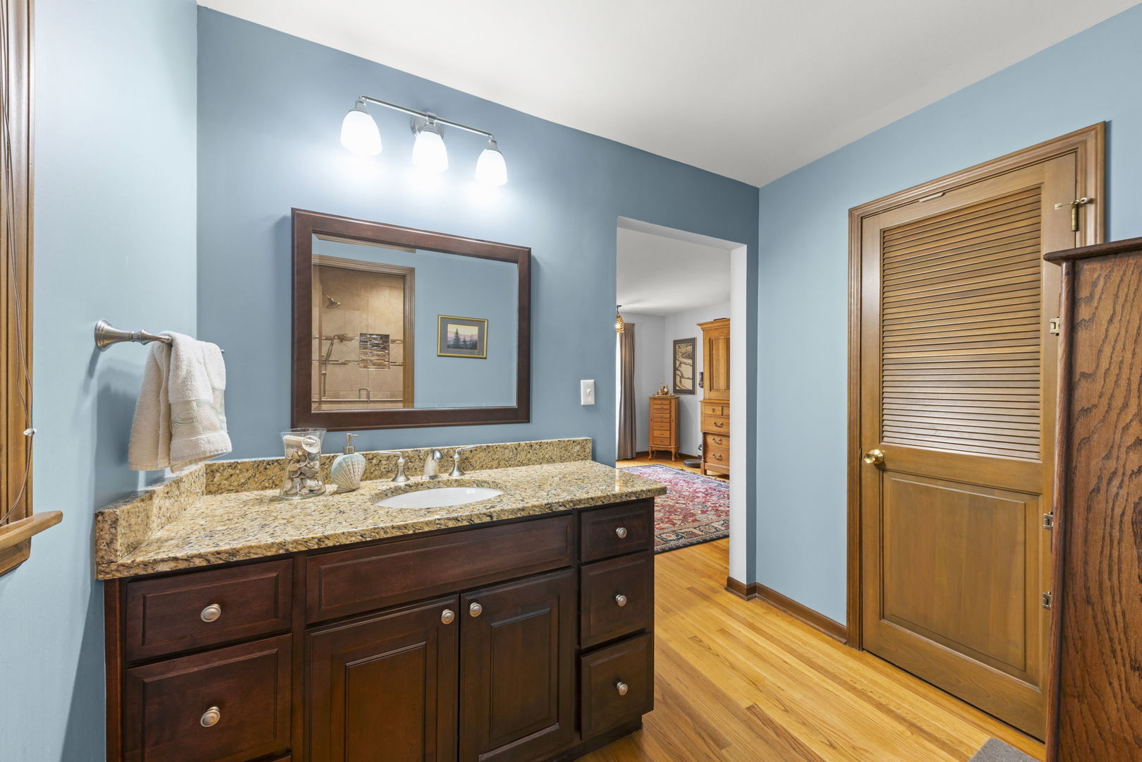 228 Pembroke Road Naperville, IL 60540 - Photo 21 of 41 Gallery Image 21