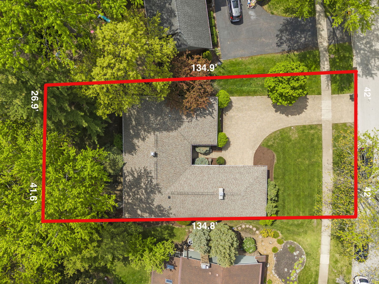 228 Pembroke Road Naperville, IL 60540 - Photo 33 of 41 Gallery Image 33